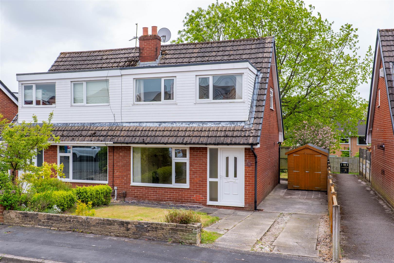 3 bed property in Highways Avenue, Chorley